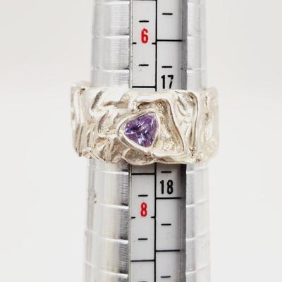HAND CRAFTED SILVER W/ PURPLE STONE RING SIZE 7