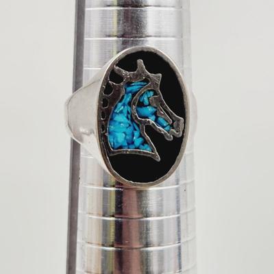 .925 SILVER HORSE TURQUOISE FLECKED RING SIZE 11