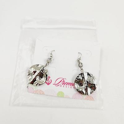 PREMIER DESIGN SILVER TONE HANGING EARRINGS NEW