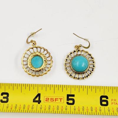 GOLD TONED FAUX TURQUOISE HANGING EARRINGS