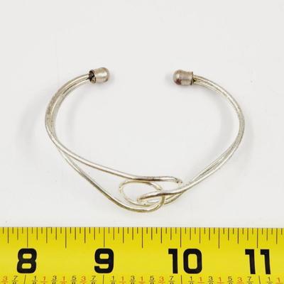 FUN SILVER TONED WIRE WRAPPED BRACELET
