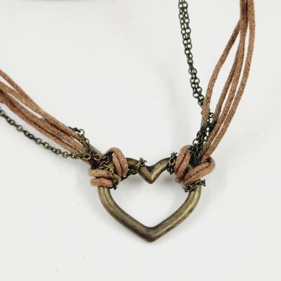 LEATHER & CHAIN HEART NECKLACE