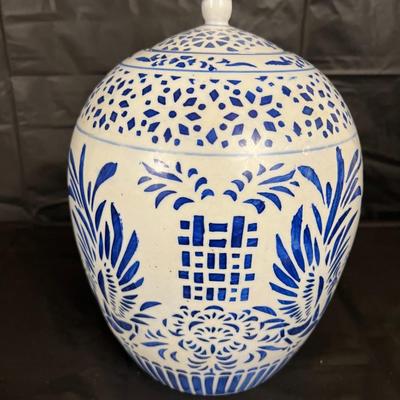 Lot of 3 Vintage Chinese Blue and White Glazed Lidded Vessels