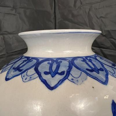Stamped Chinese Vintage Blue and White Floral Gazed Vase