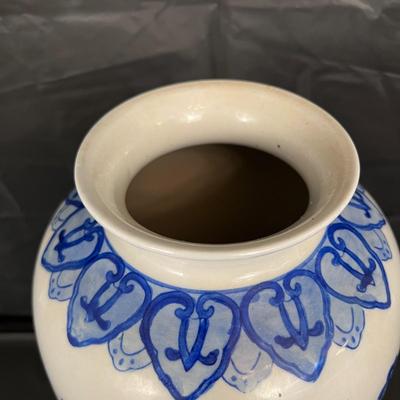 Stamped Chinese Vintage Blue and White Floral Gazed Vase