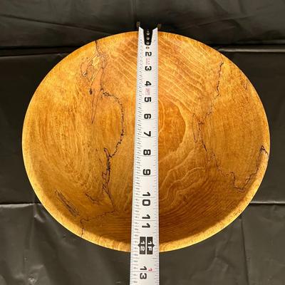 Ken Broadland Spalted Maple Cowichan Valley B.C. Bowl and Hancrafted New Zealand Sovereign Woodware Bowl