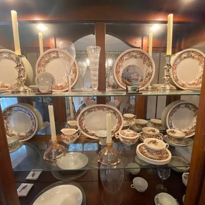 43-piece set of vintage Devonshire Johnson Brothers, England bone china