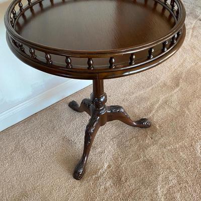 Antique All wood round table