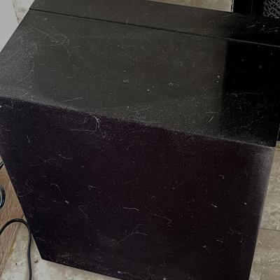 LOT 127  LG FLAT SCREEN WALL MOUNTED TV 2011 W/SOUND BAR & WOOFER