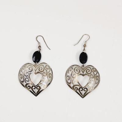 BEAUTIFUL SILVERTONED DECORATIVE HEART HANGING EARRINGS