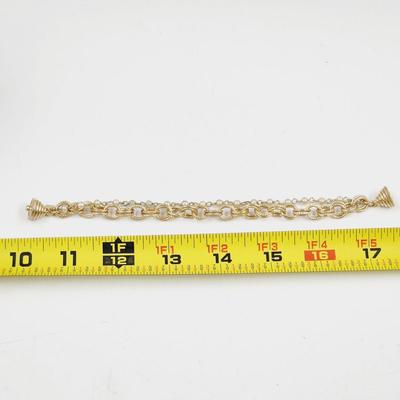 VINTAGE SARAH COVENTRY GOLD TONED CHAIN & FAUX PEARL BRACELET