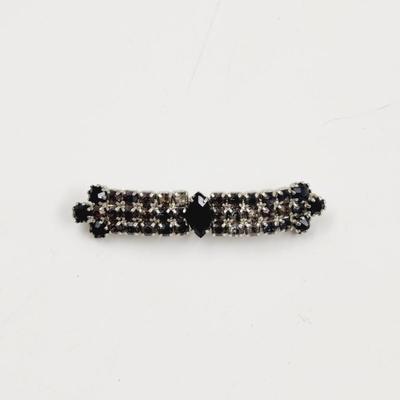 ANTIQUE BLACK RHINESTONE DECORATED PIN
