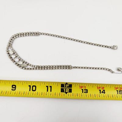 VINTAGE KRAMER OF NEW YORK RHINESTONE NECKLACE