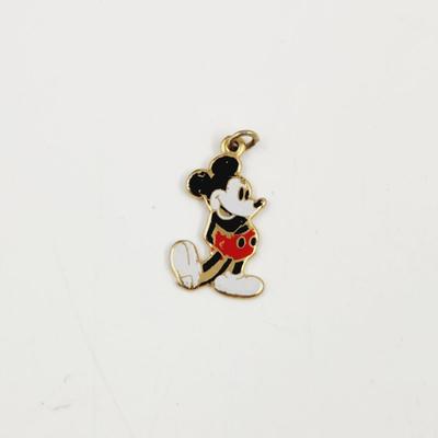 VINTAGE DISNEY MICKEY MOUSE METAL PENDANT