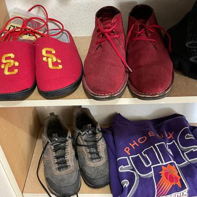 LOT 147  MEN'S CLOSET BLAZERS, JEANS, SUITS SHOES ETC.