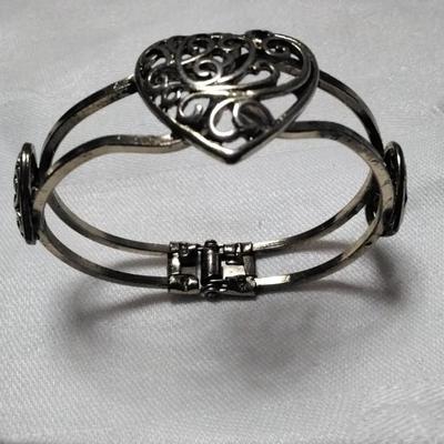 Vintage Heart Bracelet