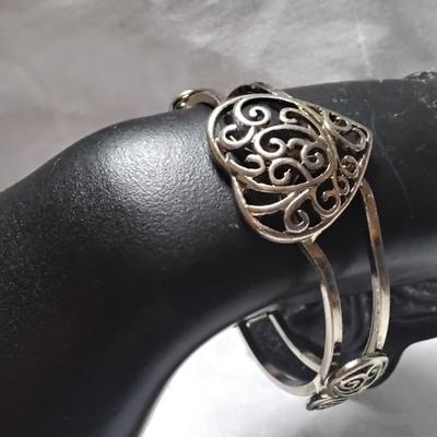 Vintage Heart Bracelet