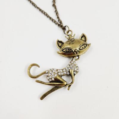 SALL LOVELY FOX QUEEN NECKLACE