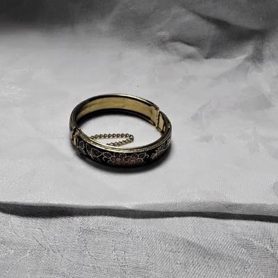 Perfect Vintage Cloisonne Bracelet