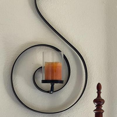 LOT 150  METAL SCROLL S WALL CANDLE SCONCES