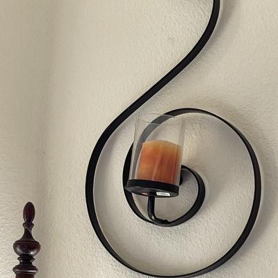 LOT 150  METAL SCROLL S WALL CANDLE SCONCES