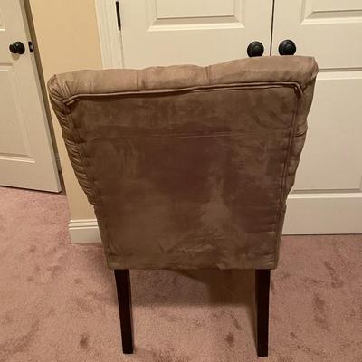 Occasional tufted faux suede chair