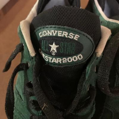 VINTAGE SNEAKERS