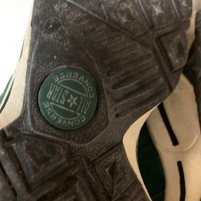 VINTAGE SNEAKERS