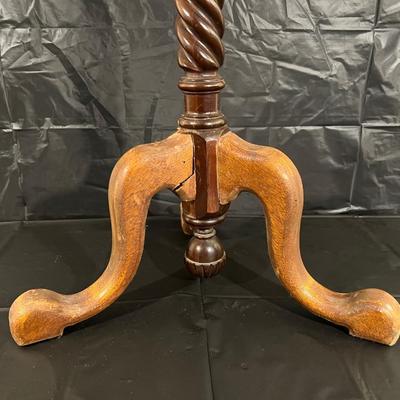Beautiful Antique Carved Twisted Wood Plant Stand Table