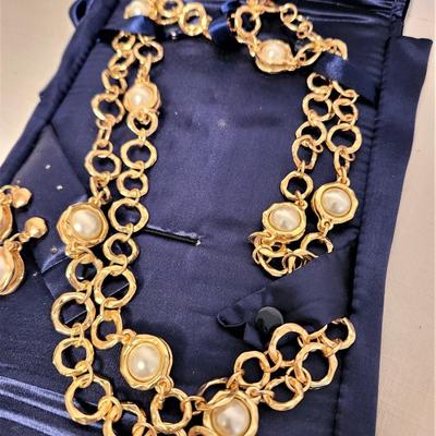 Lot #54   STAUER Necklace and Earring Set