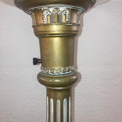 Giltwood Baroque Style Floor Lamp