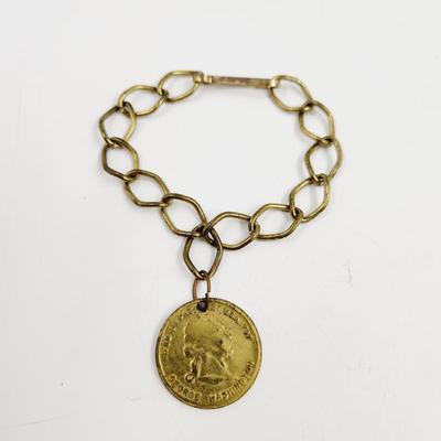 GOLD TONED QUARTER CHAIN BRACELET