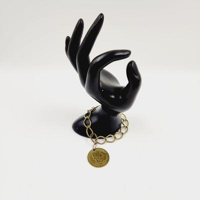 GOLD TONED QUARTER CHAIN BRACELET