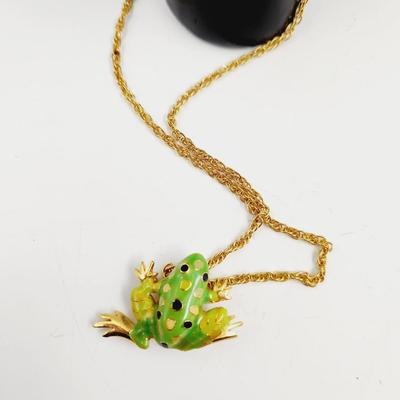 FUN GOLD TONED FROG PIN WITH NECKLACE