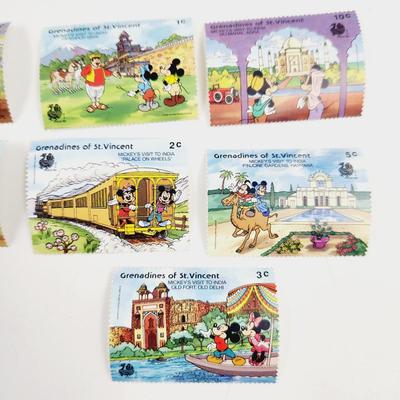 DISNEY CHARACTERS GRENADINES OF ST VINCENT & UNION ISLAND 11 PC STAMPS