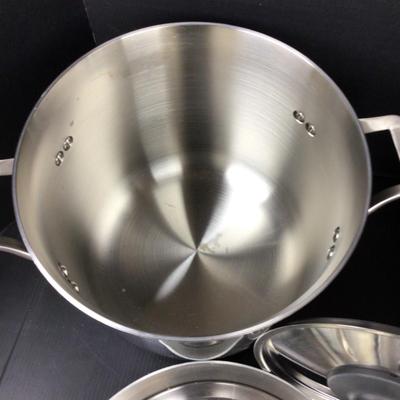 1520 Like New 10pc CALPHALON Signature Stainless Cookware Set