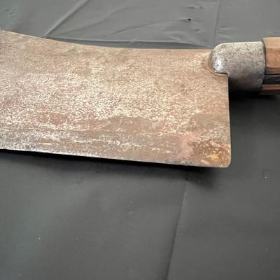 Large Vintage Genuine Warranted 10 Butchers Meat Cleaver Knife