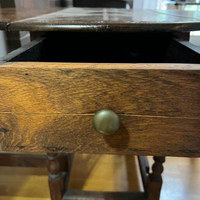 Antique Expandable Collapsible Carved Wood Oval Table