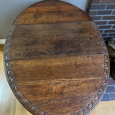 Antique Expandable Collapsible Carved Wood Oval Table