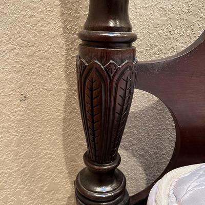 Beautiful Carved Wood King Size Poster Banister Bed and Clean Mattress Set