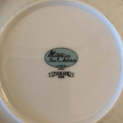 Mikasa Porcelain Dinnerware Service for Twelve