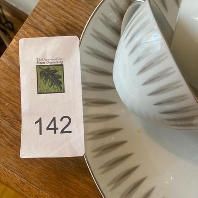 Mikasa Porcelain Dinnerware Service for Twelve