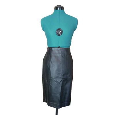 NEW Faux Leather Skirt 10