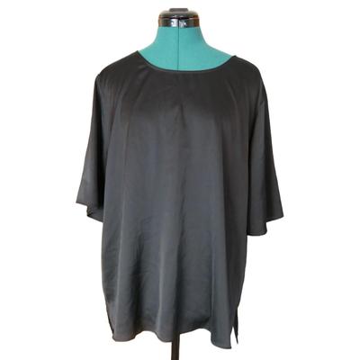 Black Chico's Blouse XXL