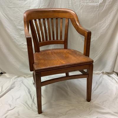 1443 Mid Century Oak Office Gun Locke Chair