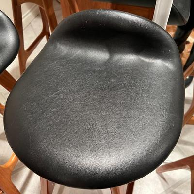 Lot of 4 Mid Century Modern O.D. Mobler Denmark Black Leather and Wood Bar Stools