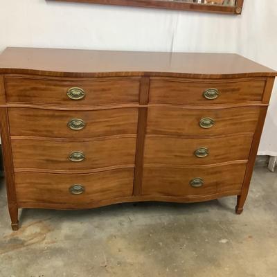 1447 Vintage Kindel Serpentine Mahogany Dresser with Mirror