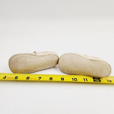 VINTAGE LEATHER CHILDRENS SHOES