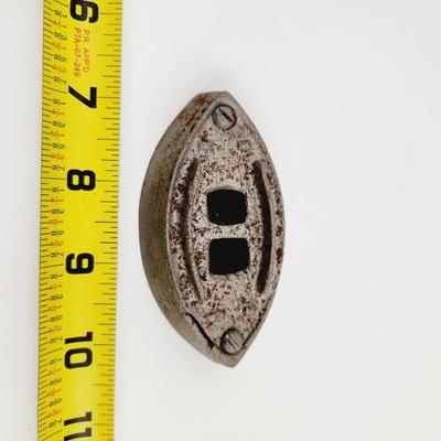 ANTIQUE IRON BOTTOM