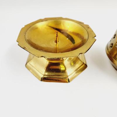 BUNDLE OF FUN BRASS DECORATIVE ITEMS